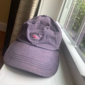 Vineyard vines hat✨